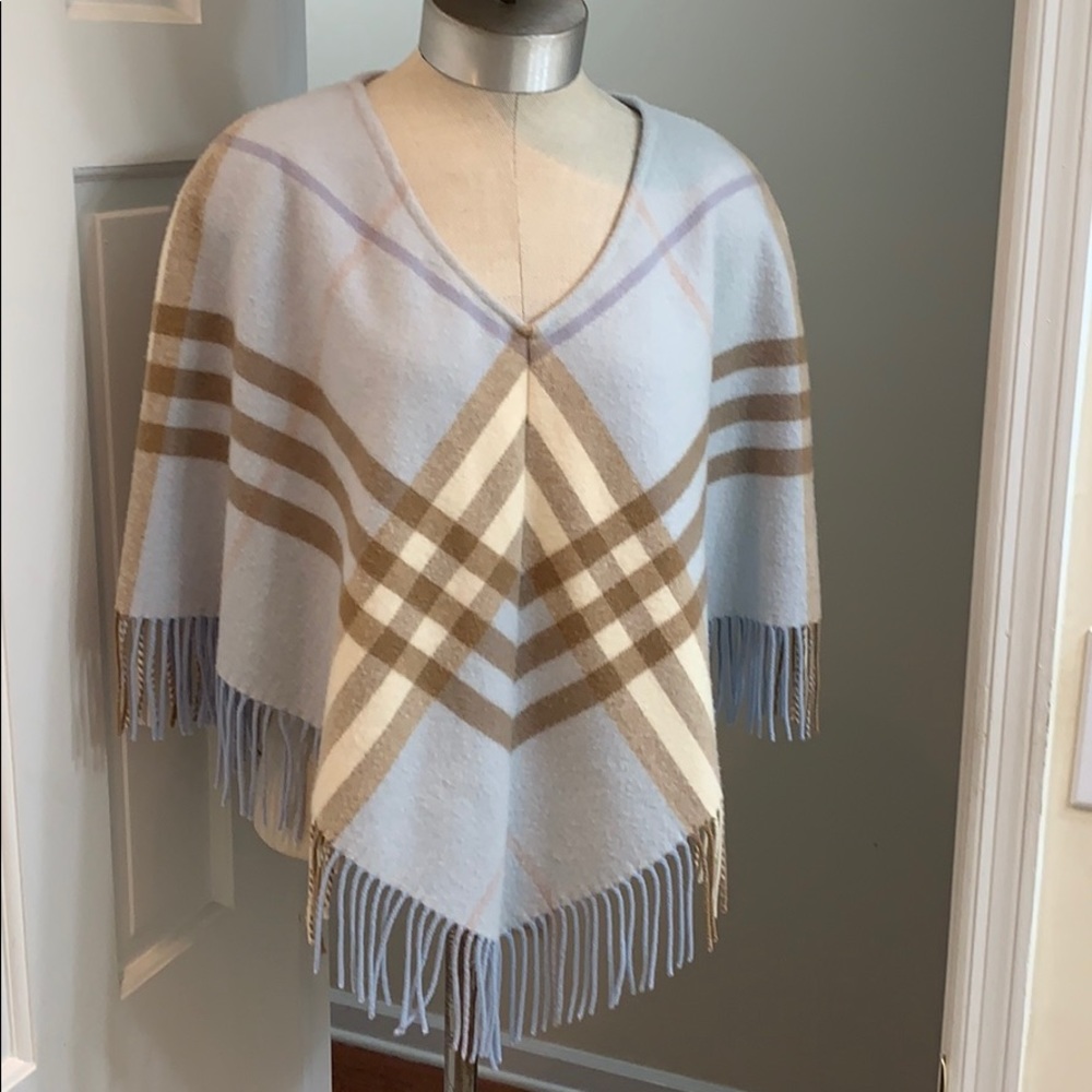 Burberry Poncho